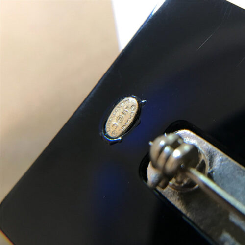 High Quality Luxury Chanel Perfume Bottle Acrylic Rainbow Brooch product detail