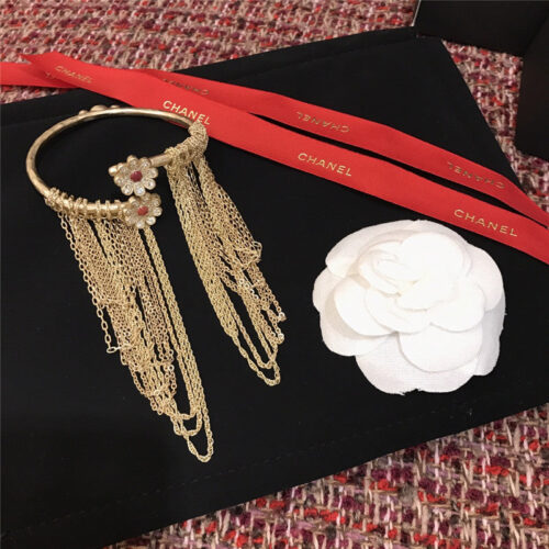 High Quality Luxury Chanel Tassel Flower Bracelet