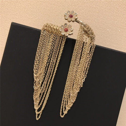 High Quality Luxury Chanel Tassel Flower Bracelet product detail