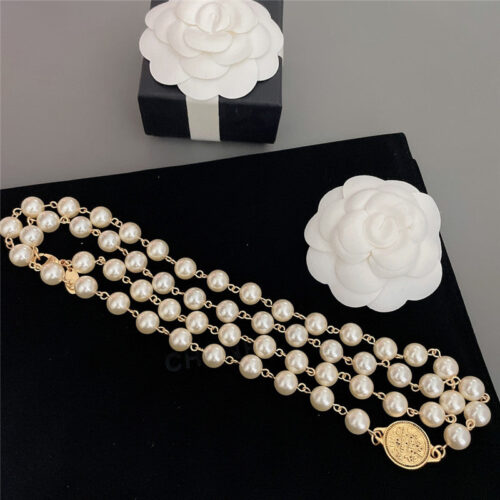 High Quality Luxury Chanel Necklace Sweater Chain alternate view