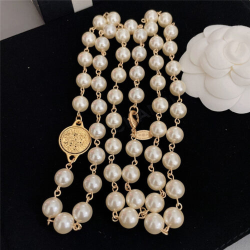 High Quality Luxury Chanel Necklace Sweater Chain product detail