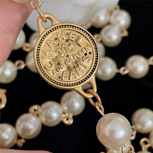 High Quality Luxury Chanel Necklace Sweater Chain product detail