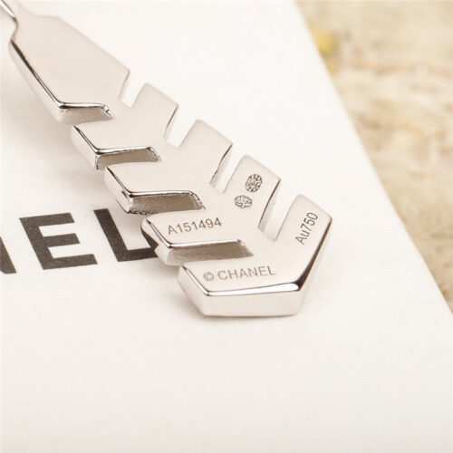 High Quality Luxury Chanel Comet Earrings – Style 49780 product detail