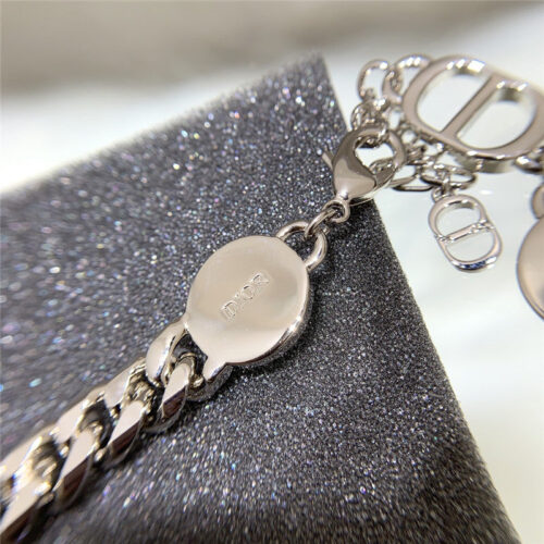 High Quality Luxury Dior Cd+ Star Necklace product detail