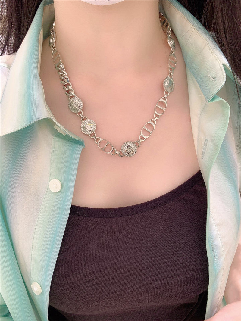 High Quality Luxury Dior Cd+ Star Necklace product detail