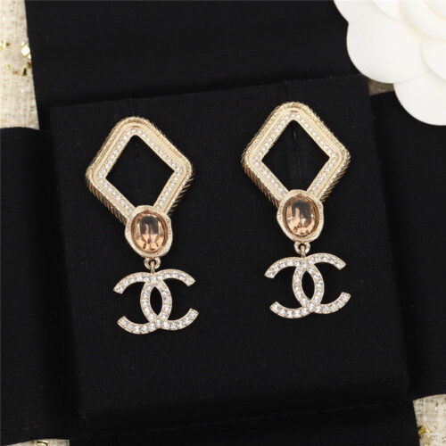 High Quality Luxury Chanel New Rhombus Full Diamond Double C Earrings alternate view