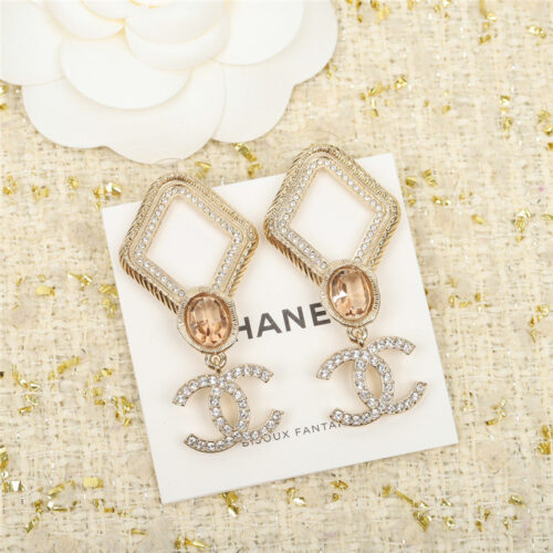 High Quality Luxury Chanel New Rhombus Full Diamond Double C Earrings product detail