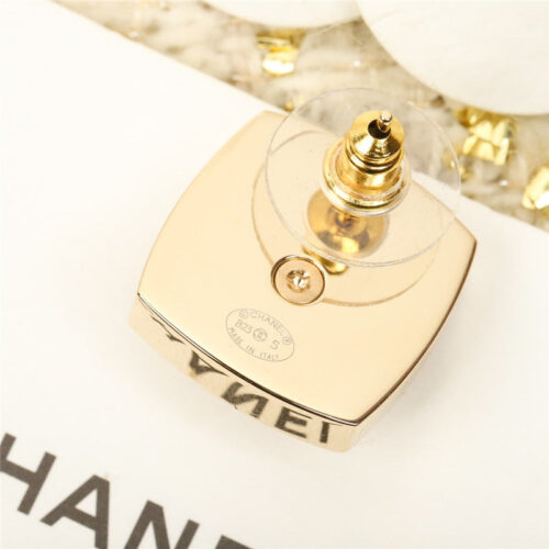 High Quality Luxury Chanel Double C Earrings – Style 49844 product detail