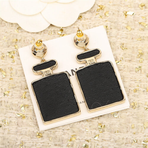 High Quality Luxury Chanel Black Gold Perfume Bottle Earrings product detail