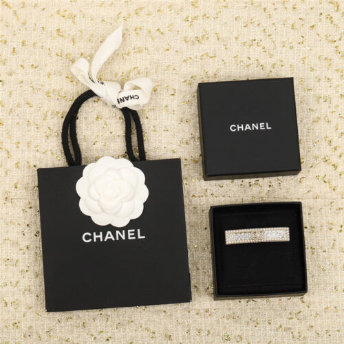 High Quality Luxury Chanel Autumn Winter Pearl Brooch