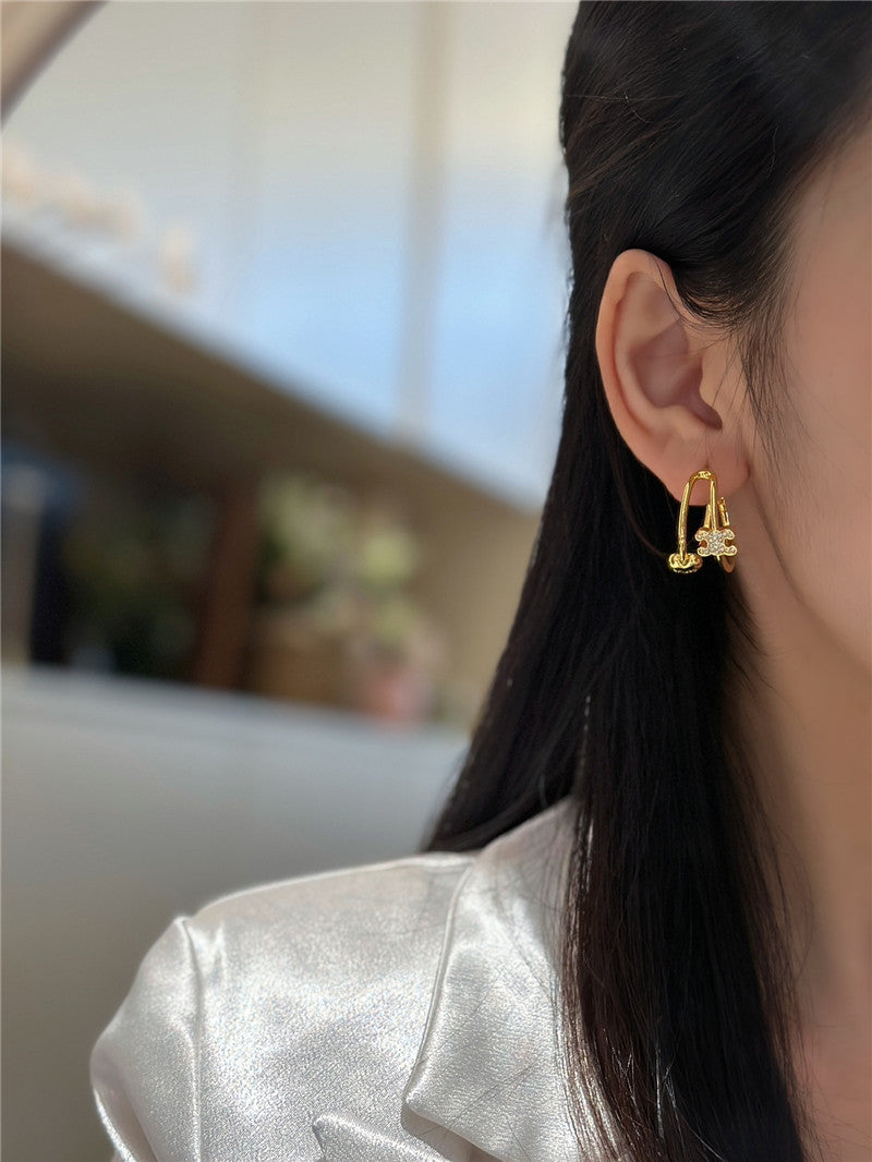High Quality Luxury Celine Arc De Triomphe Gold Heart Earrings product detail