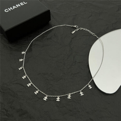 High Quality Luxury Chanel Middle-Aged Double C Necklace – Style 50196