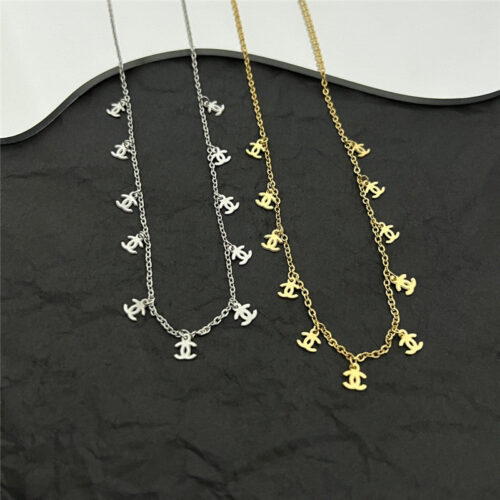 High Quality Luxury Chanel Middle-Aged Double C Necklace – Style 50196 product detail