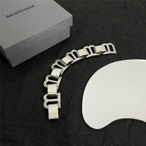 High Quality Luxury Fendi New Bracelet product detail