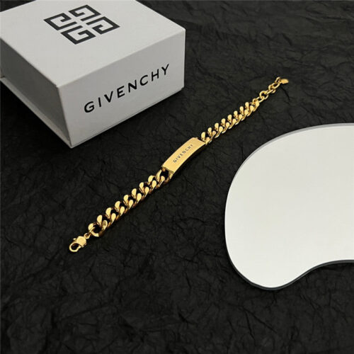 High Quality Luxury Givenchy New Bracelet alternate view