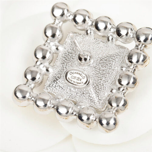 High Quality Luxury Chanel Square Pearl Earrings – Style 50486 product detail