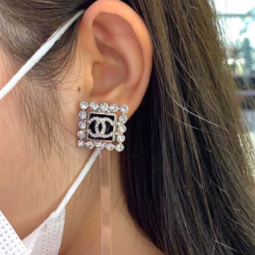 High Quality Luxury Chanel Square Pearl Earrings – Style 50486 product detail