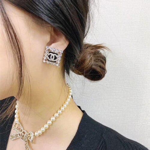 High Quality Luxury Chanel Square Pearl Earrings – Style 50486 product detail