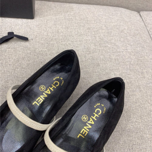 High Quality Luxury Chanel New Platform Shoes product detail