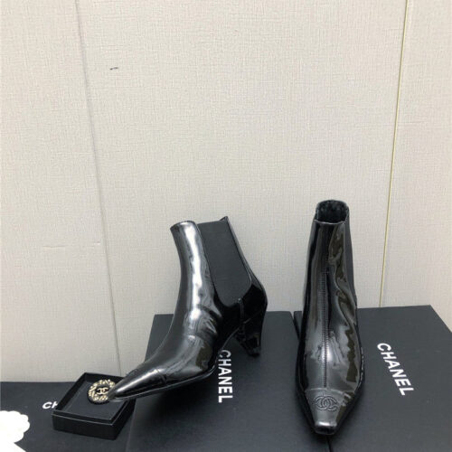 High Quality Luxury Chanel Classic Color Block Ankle Boots – Style 62438 product detail