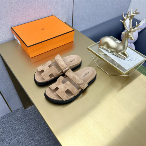 High Quality Luxury Hermes Roll Cake Hair Uncle Slippers – Style 19971