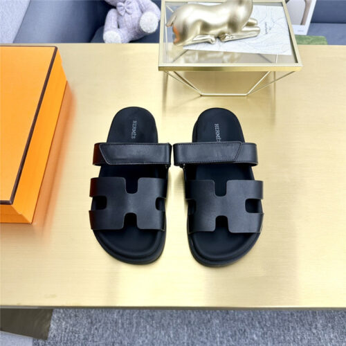 High Quality Luxury Hermes Roll Cake Hair Uncle Slippers product detail