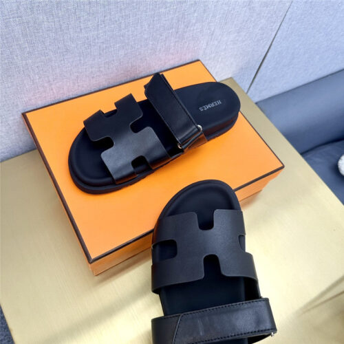 High Quality Luxury Hermes Roll Cake Hair Uncle Slippers product detail