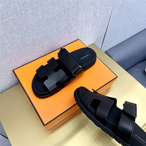 High Quality Luxury Hermes Roll Cake Hair Uncle Slippers product detail