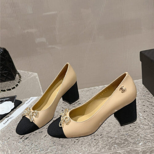 High Quality Luxury Chanel Round Toe Gold Chain Shoes – Style 23942
