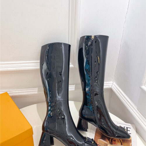 High Quality Luxury Louis Vuitton New V-Shaped Chunky Heel Boots – Style 25571 product detail
