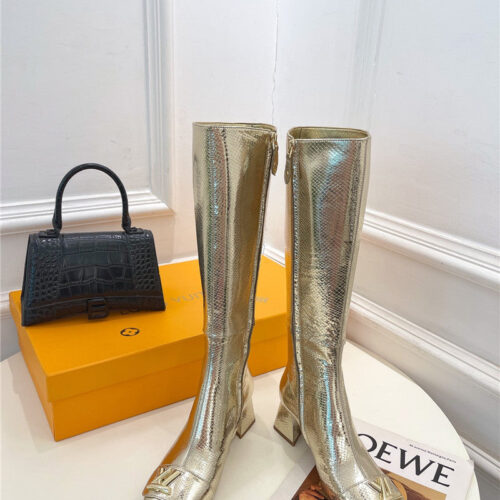 High Quality Luxury Louis Vuitton New V-Shaped Chunky Heel Boots product detail