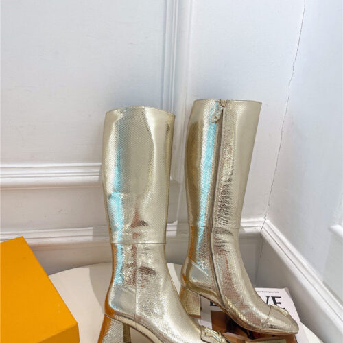 High Quality Luxury Louis Vuitton New V-Shaped Chunky Heel Boots alternate view