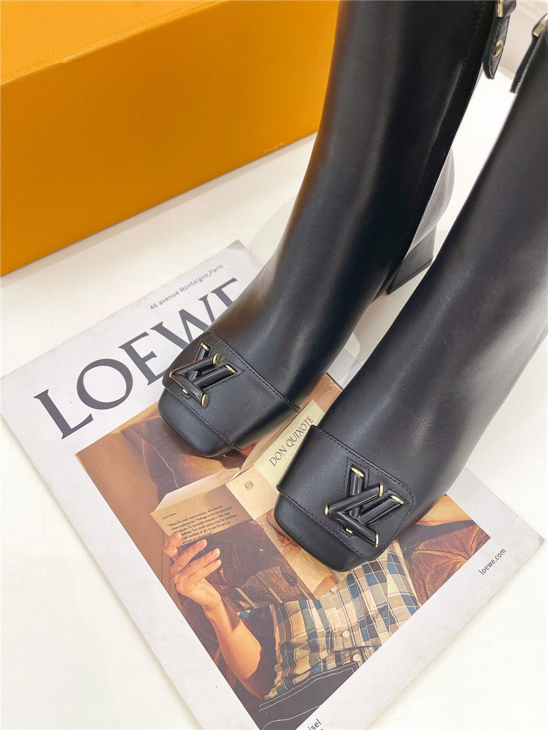 High Quality Luxury Louis Vuitton New V-Shaped Chunky Heel Ankle Boots product detail