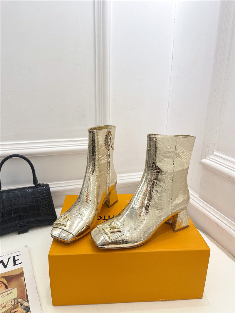 High Quality Luxury Louis Vuitton New V-Shaped Chunky Heel Ankle Boots – Style 07523