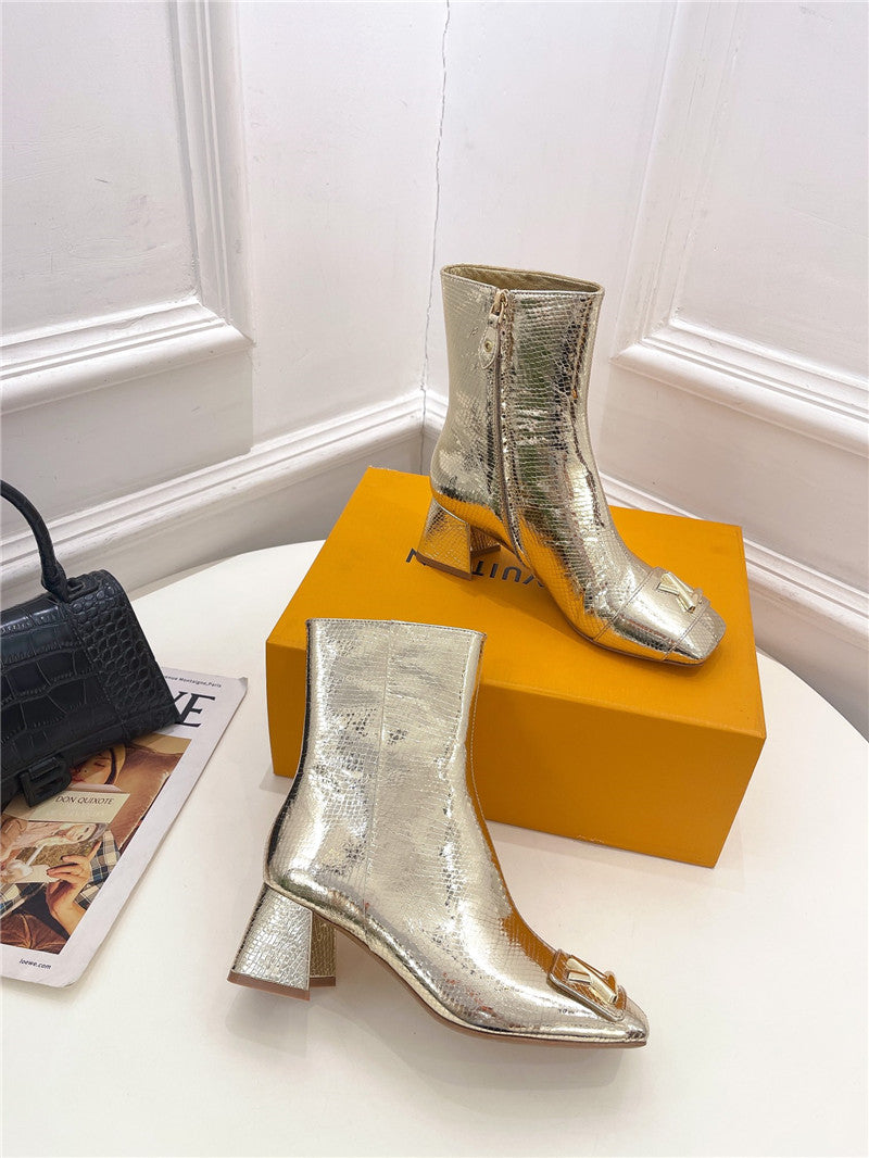 High Quality Luxury Louis Vuitton New V-Shaped Chunky Heel Ankle Boots – Style 07523 product detail