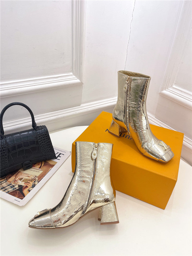 High Quality Luxury Louis Vuitton New V-Shaped Chunky Heel Ankle Boots – Style 07523 product detail