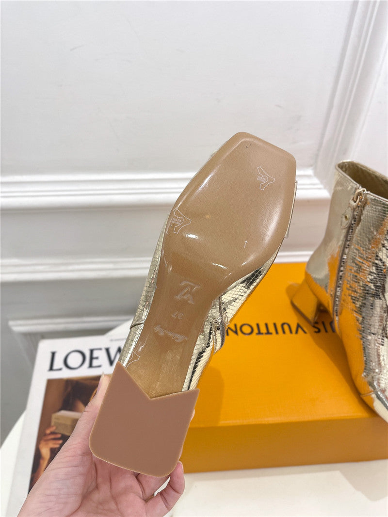 High Quality Luxury Louis Vuitton New V-Shaped Chunky Heel Ankle Boots – Style 07523 product detail