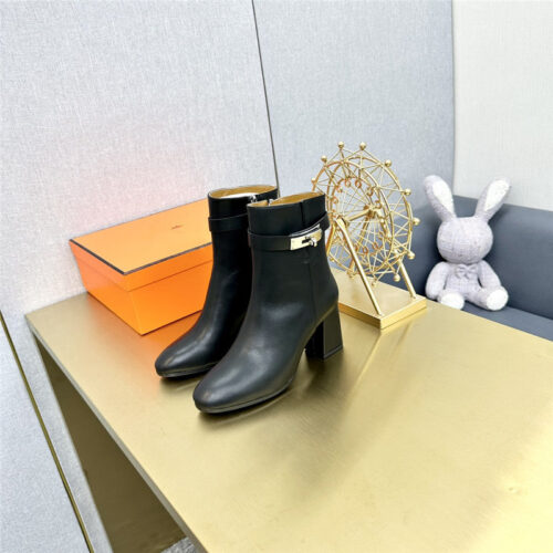High Quality Luxury Hermes Classic Boots – Style 45123 product detail