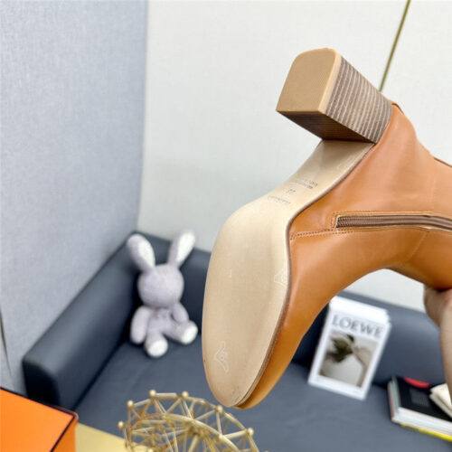 High Quality Luxury Hermes Classic Boots – Style 07267 product detail