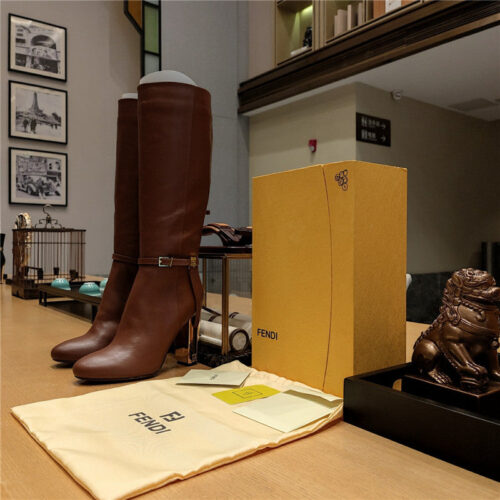 High Quality Luxury Fendi Electroplated High Heel Boots product detail