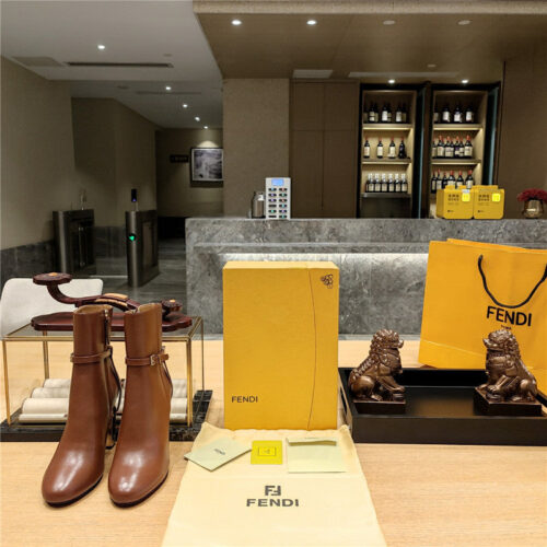 High Quality Luxury Fendi Electroplated High Heel Ankle Boots – Style 46675 product detail