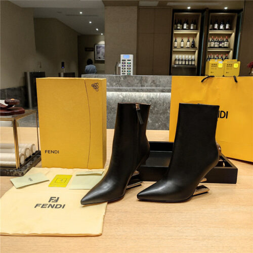 High Quality Luxury Fendi Pointed Toe High Heel Ankle Boots