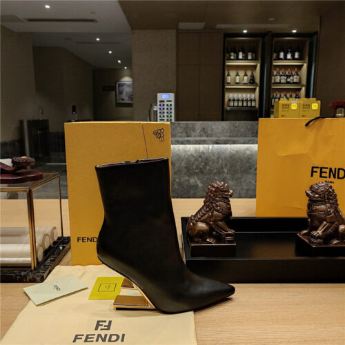 High Quality Luxury Fendi Pointed Toe High Heel Ankle Boots product detail