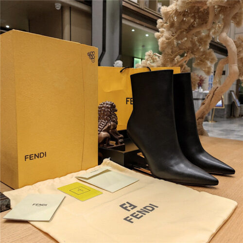 High Quality Luxury Fendi Pointed Toe High Heel Ankle Boots product detail