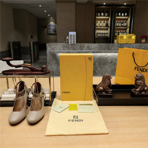 High Quality Luxury Fendi Electroplated High Heel Sandals – Style 83923 product detail