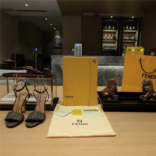 High Quality Luxury Fendi Electroplated High Heel Sandals product detail