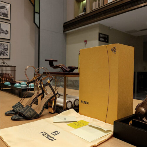 High Quality Luxury Fendi Electroplated High Heel Sandals product detail