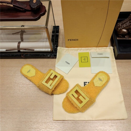 High Quality Luxury Fendi Lamb Wool Series Slippers – Style 04051