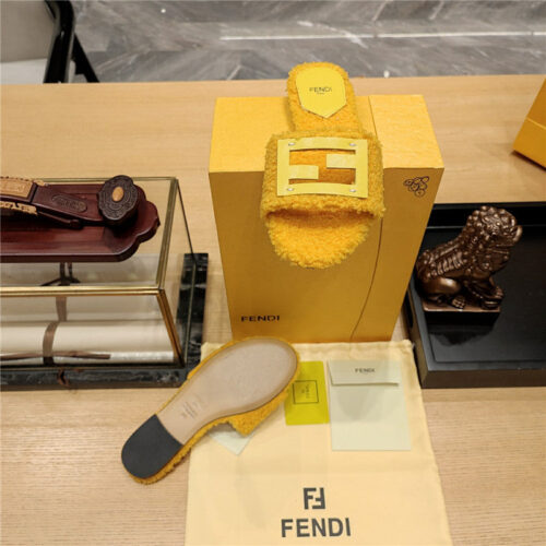 High Quality Luxury Fendi Lamb Wool Series Slippers – Style 04051 product detail