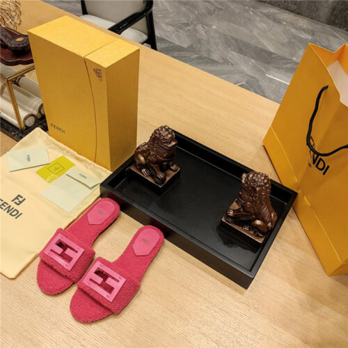 High Quality Luxury Fendi Lamb Wool Series Slippers – Style 28339 alternate view